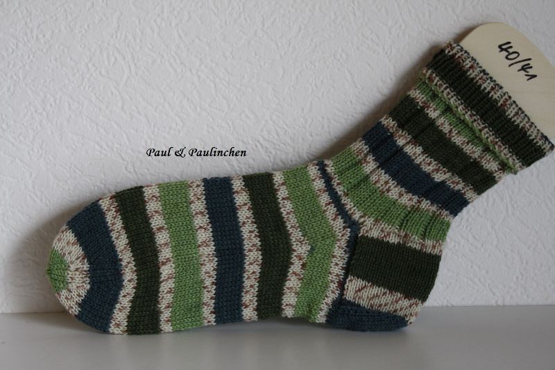  -  Socken handgestrickt, Größe 40/41, Fb.: grün  Artikel 4308  bei Paul & Paulinchen    