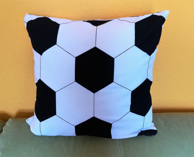  - Kissen für Fußballfans, dekoratives Geschenk für Fußballfans