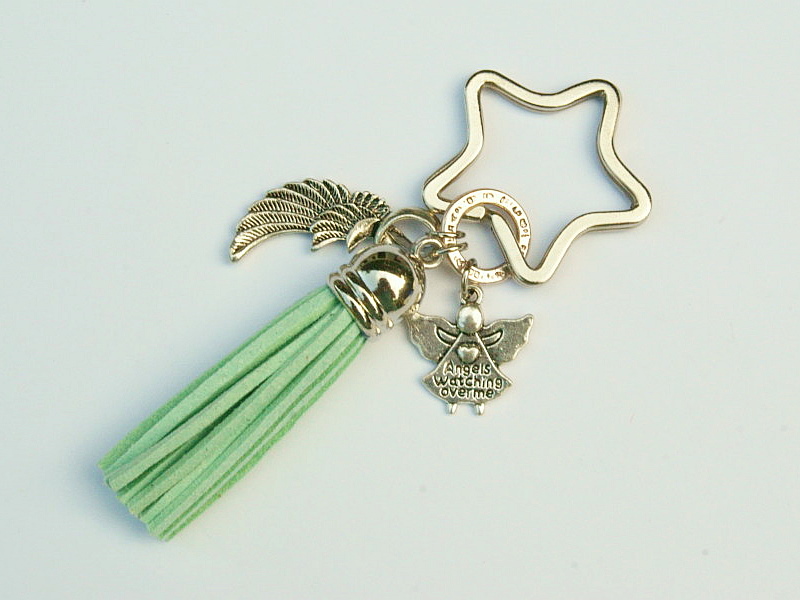 Schlüsselanhänger Taschenanhänger Glücksbringer Engel Flügel Engelsflügel Quaste grün