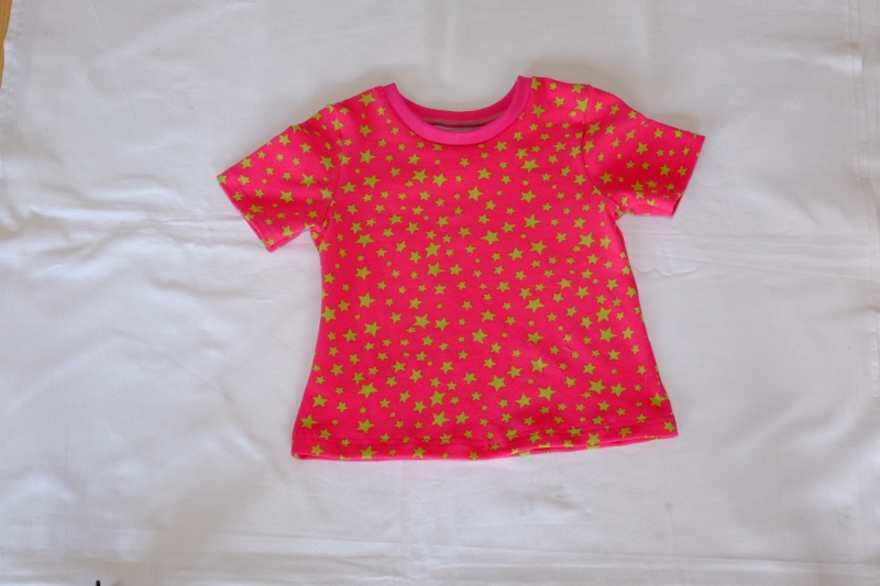  - T-Shirt Kurzarm pink mit Sternen lemon Gr. 98/104